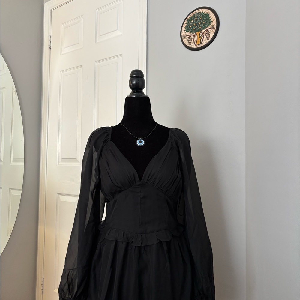 Elegant Black Dress